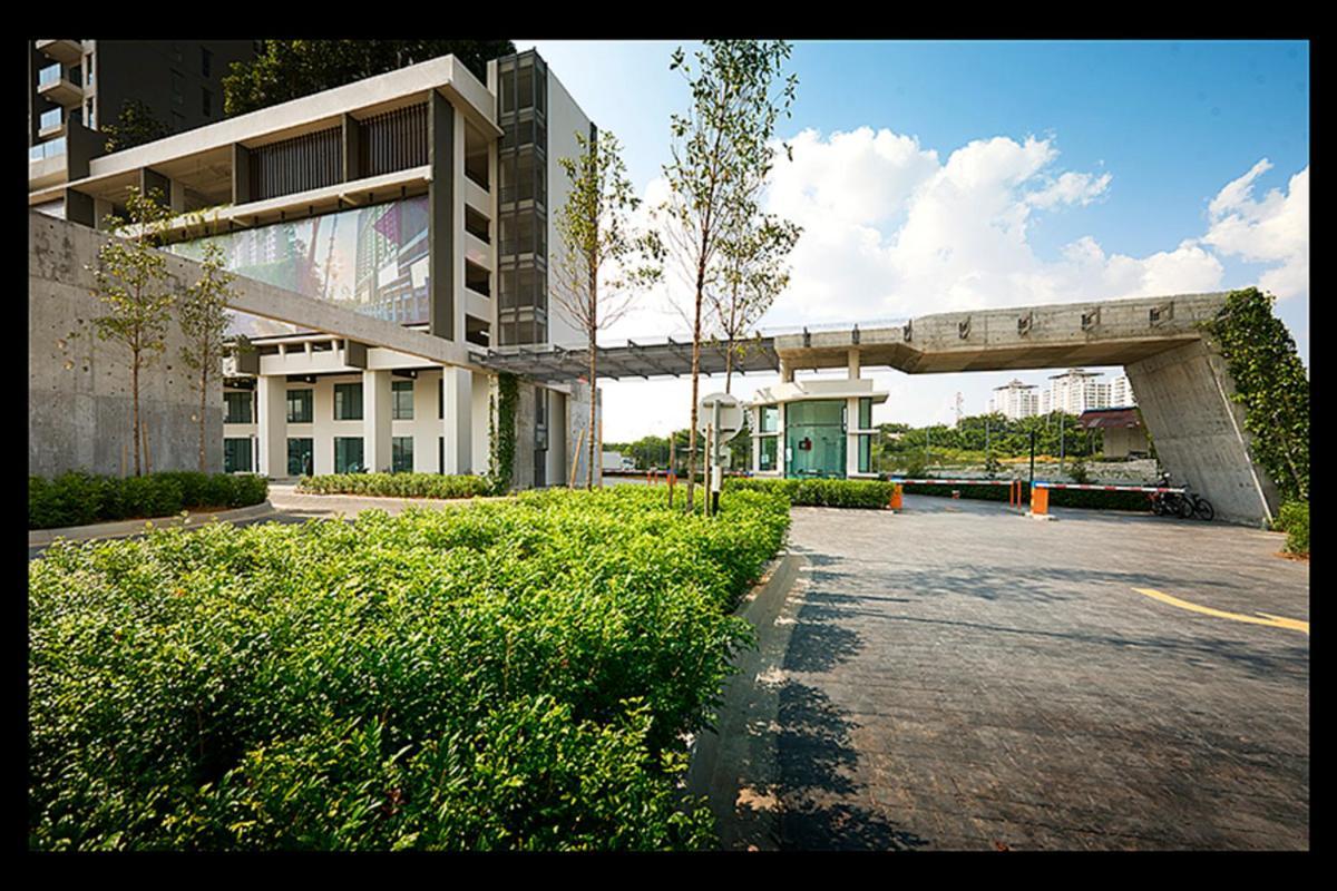 Homestay D'Univ 360 Place Seri Kembangan Ngoại thất bức ảnh