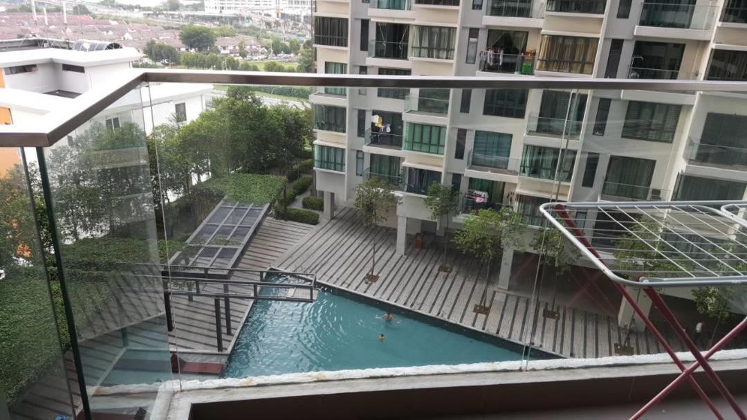 Homestay D'Univ 360 Place Seri Kembangan Ngoại thất bức ảnh